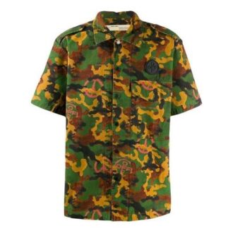 Chemise à manches courtes imprimé camouflage, version verte