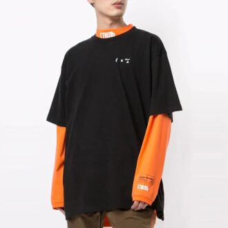 T-shirt à col rond, manches courtes et coupe ample avec impression du logo, noir