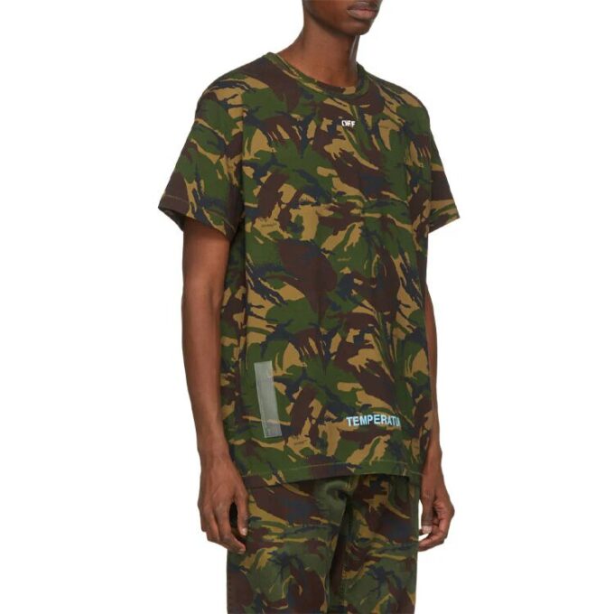 T-shirt à manches courtes avec flèches camouflage vert