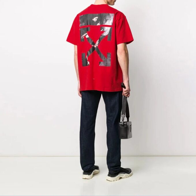 T-shirt à manches courtes avec imprimé flèche, rouge