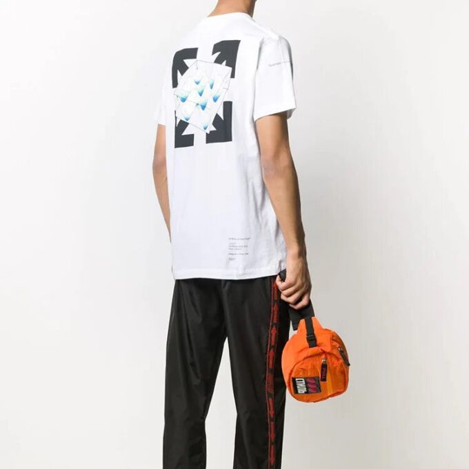 T-shirt à manches courtes blanc imprimé motif flèches