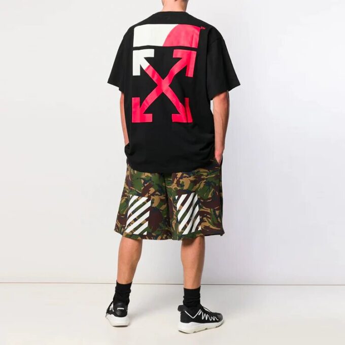 T-shirt à manches courtes SS19 avec imprimé flèche rouge pour homme, noir